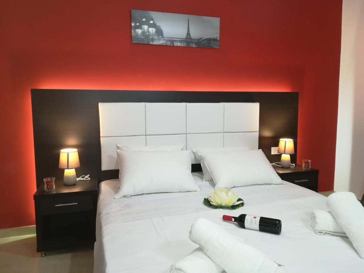 Villa Antonis Deluxe Apartments Ammoudi Dış mekan fotoğraf