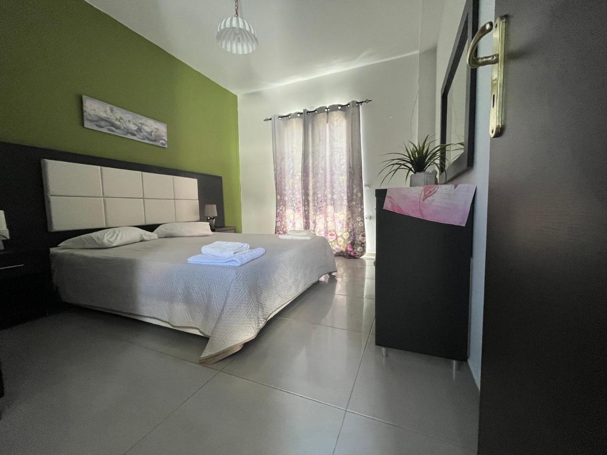 Villa Antonis Deluxe Apartments Ammoudi Dış mekan fotoğraf