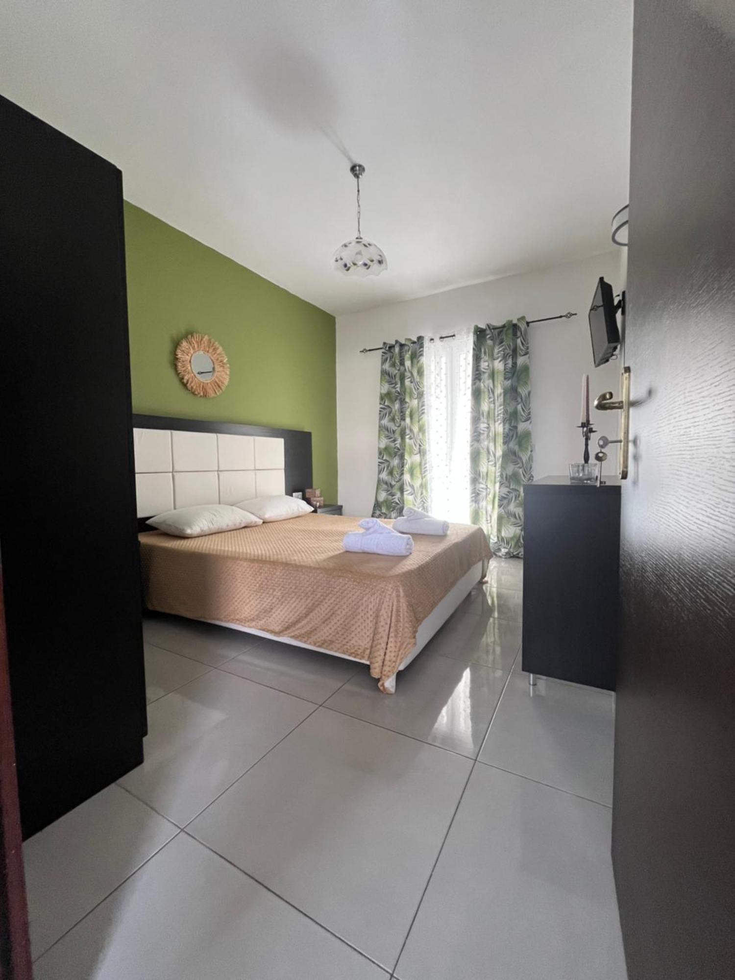 Villa Antonis Deluxe Apartments Ammoudi Dış mekan fotoğraf