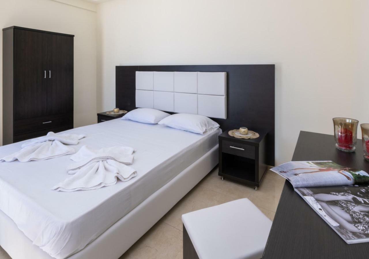 Villa Antonis Deluxe Apartments Ammoudi Dış mekan fotoğraf